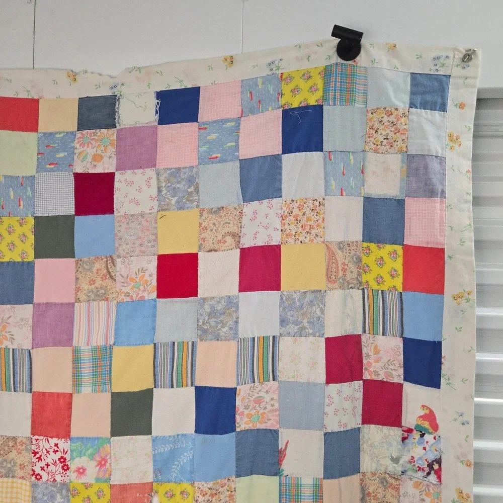 VTG Handmade Scrappy Patchwork Quilt Distressed 70x84 Scrap Fabric Floral Border